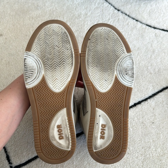 Dior Limited Edition 1947 Sneakers - Picture 6 of 6